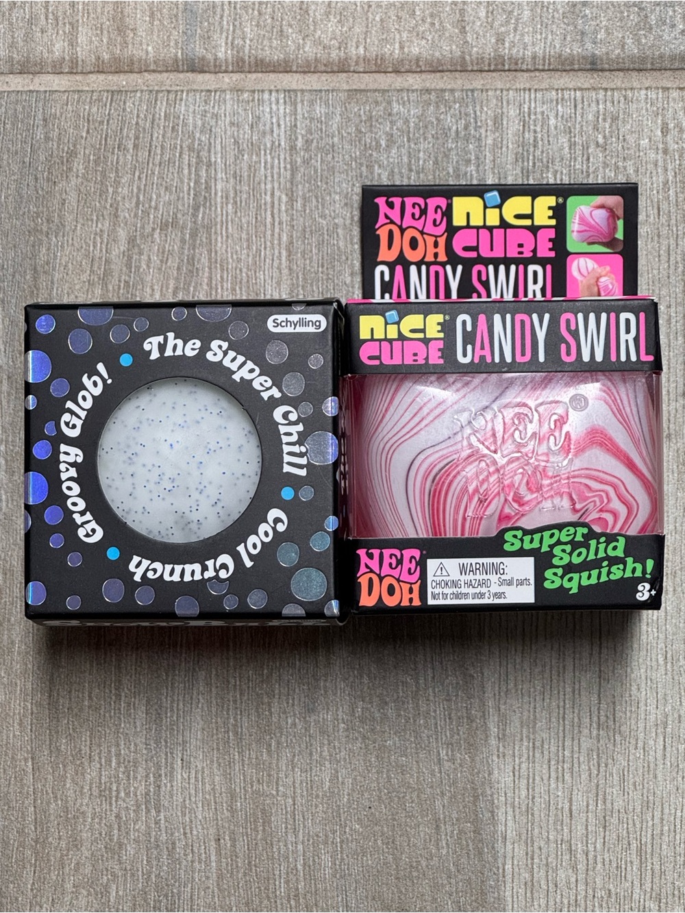 NeeDoh Snow Ball Crunch & Candy Swirl Nice Cube  ❄️ 🤍